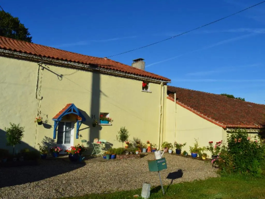 Homestay at Residence de la Arrabella