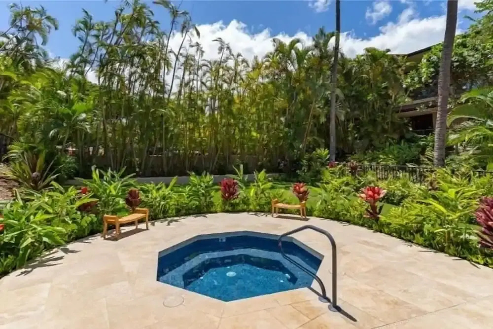 Makena Surf, #g-101 2 Bedroom Condo by RedAwning