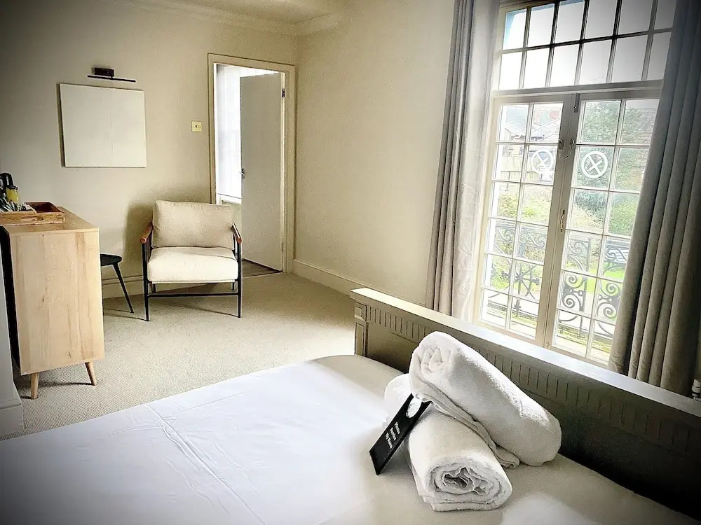 Morleys Rooms - Located in the heart of Hurstpierpoint by Huluki Sussex Stays