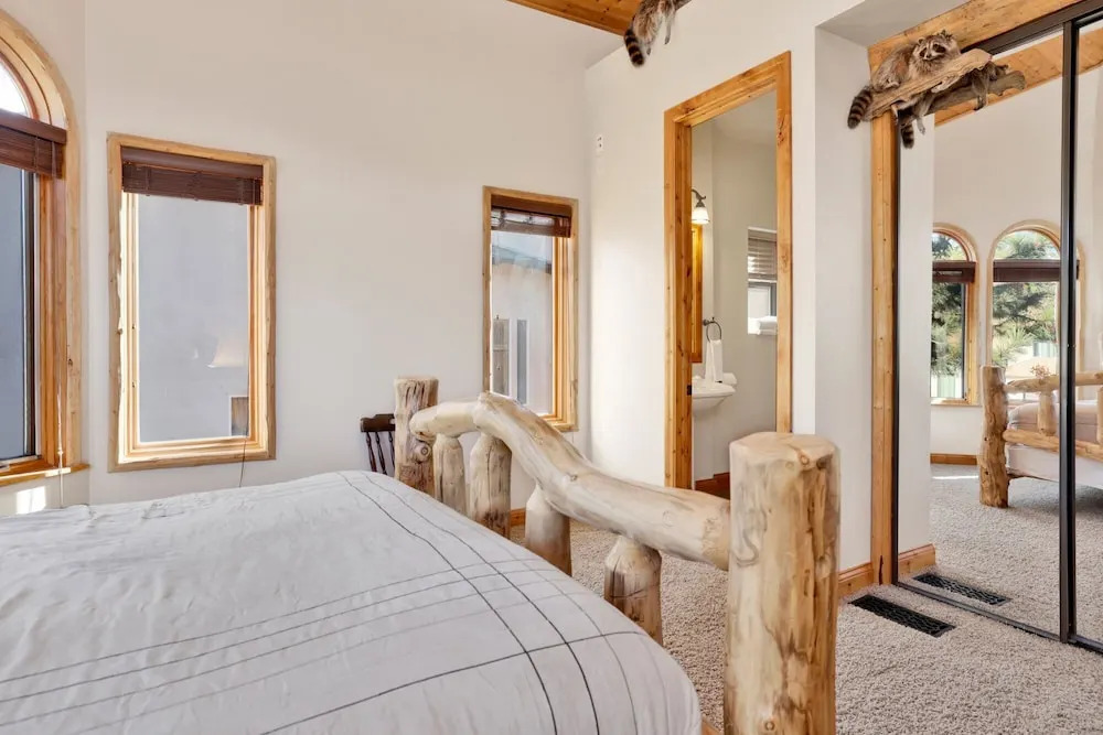 Wolf Creek Castle #2202