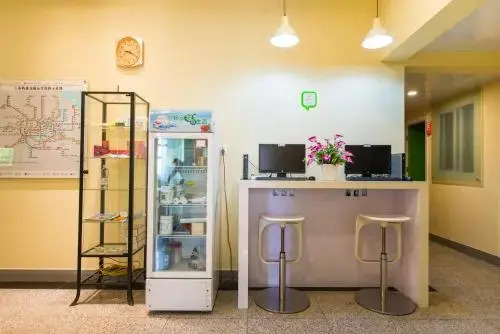 Haiyou Shenzhen Luohu Port International Trade Hotel