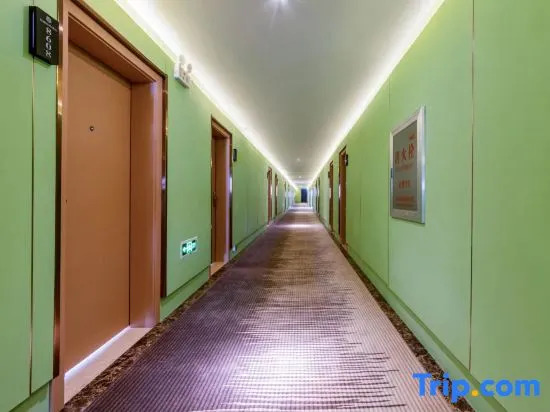 Yijia Platinum Hotel (Wenyou South Road Red Sun Logistics Building)