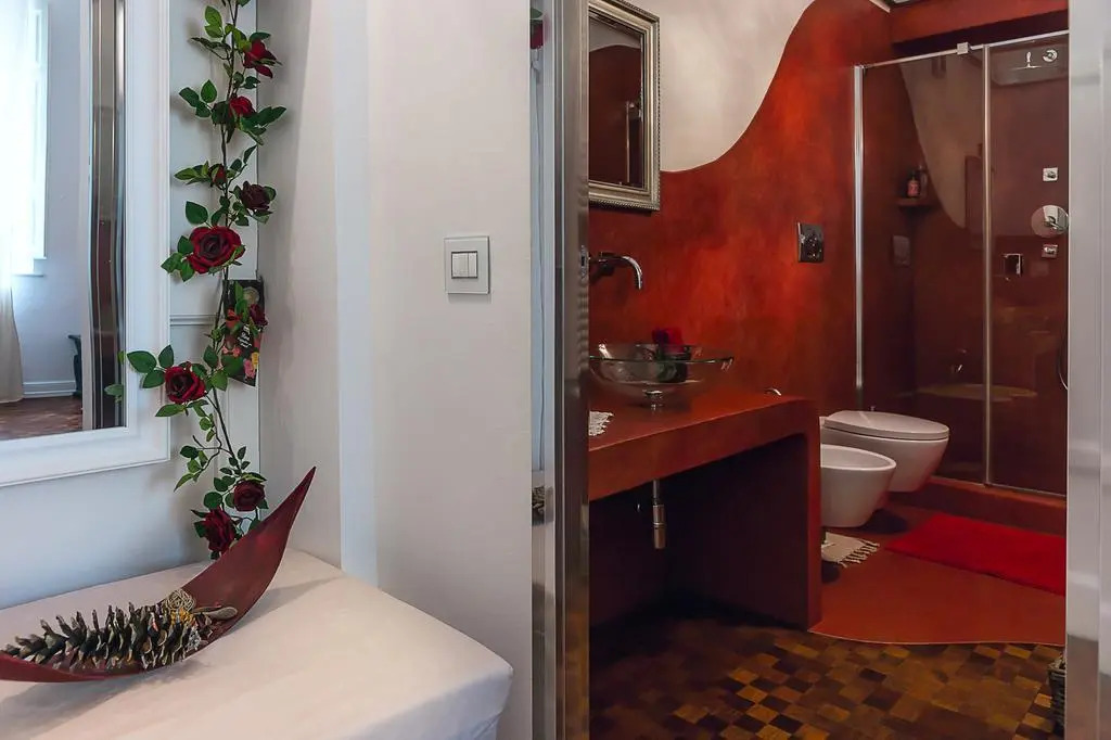 23 Bed & Breakfast