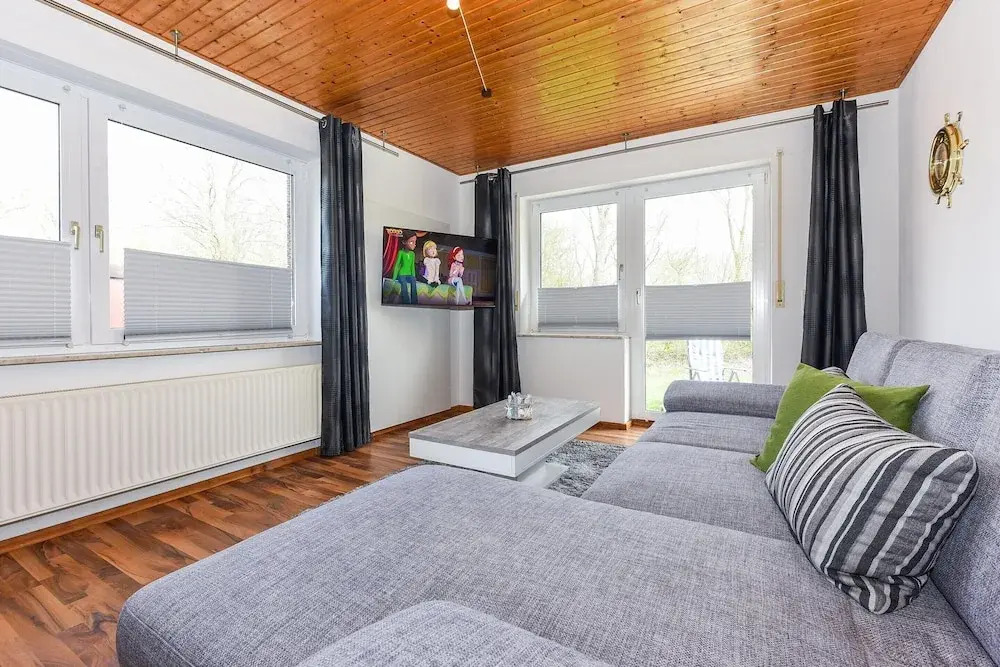 Gemuetliche Ferienwohnung mit Wintergarten, Bensersiel
