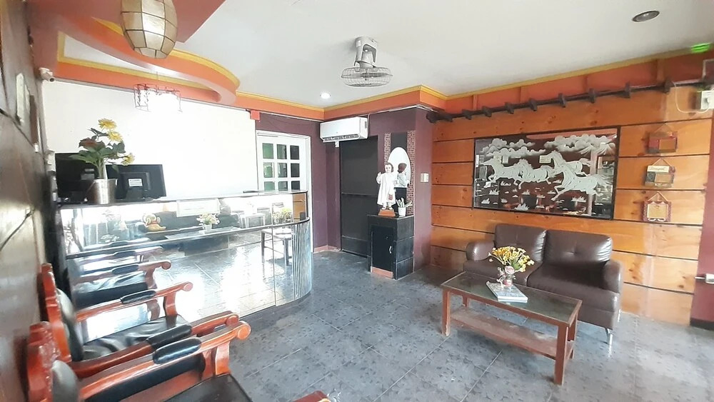 OYO 572 Kti Travellers Inn