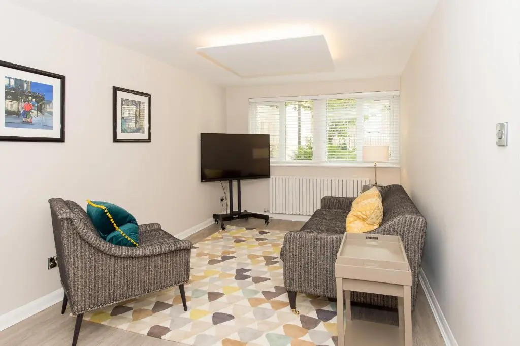 The Mews, York Place by Harrogate Serviced Apartments