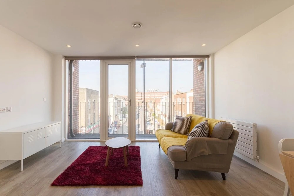 NEW Bright 1BD Flat in the Heart Tooting Broadway