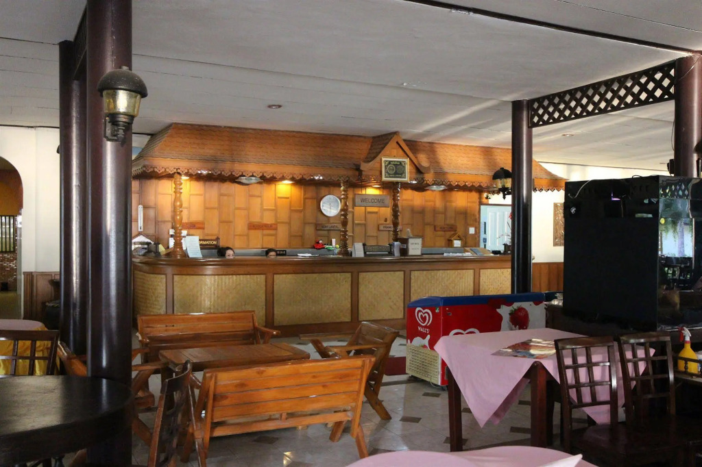 Отель Southern Lanta Resort