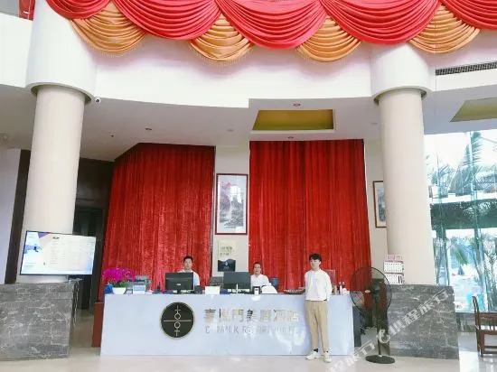 Joy Gate Mercure Hotel