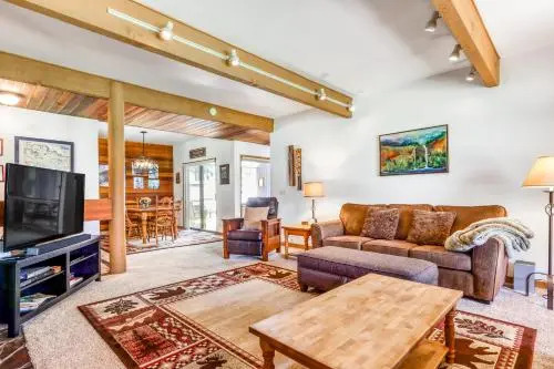 Meadow House 15 | Discover Sunriver