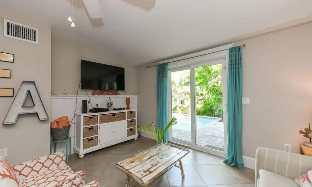 Coconut Cottage #4