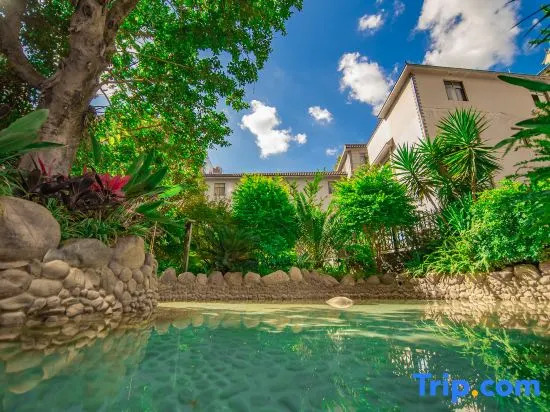 Xinlei Hot Spring Hotel