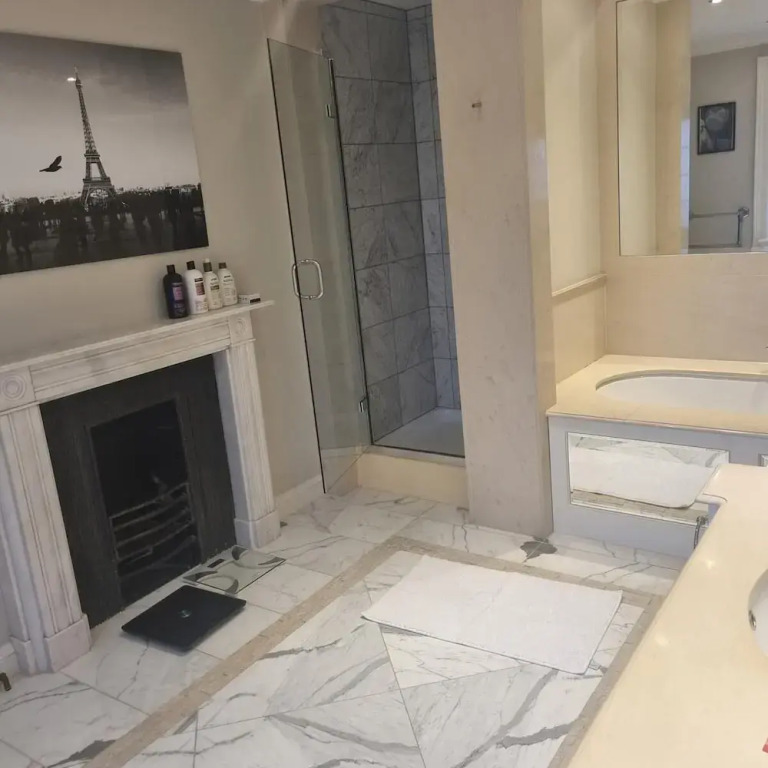 Park Village East Luxury Apartment