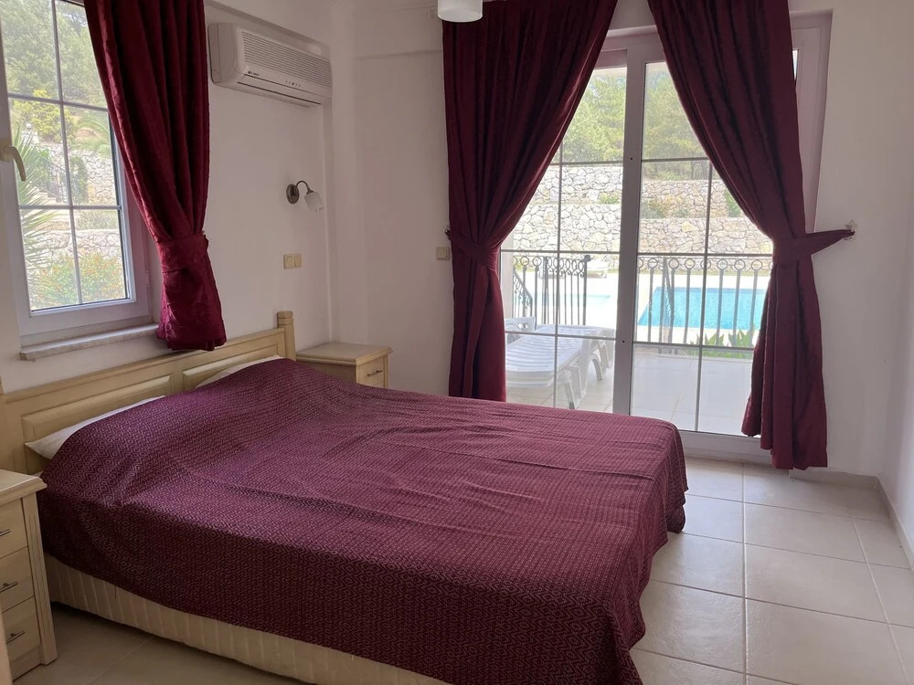 Stunning Spacious Poolside 2-bed Apt in Ovaçik