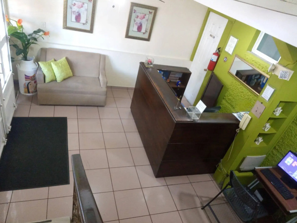 Hotel Tazumal House
