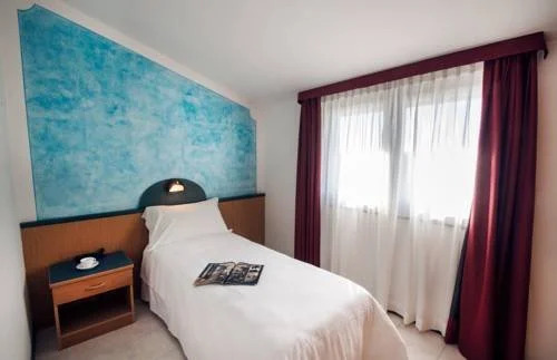Hotel Maraschina