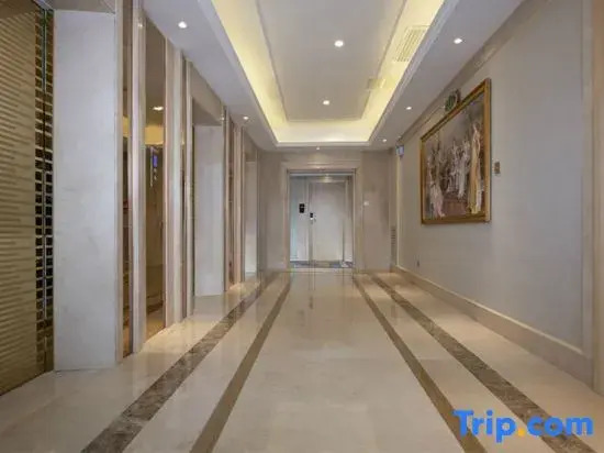 Vienna Hotel (Shaodong Chuangye New Village Zhaoyang Avenue Branch)