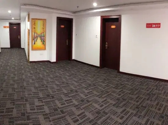 Pod Inn Hotel (Shanghai Chongming Renmin Road Bayi Pedestrian Street)