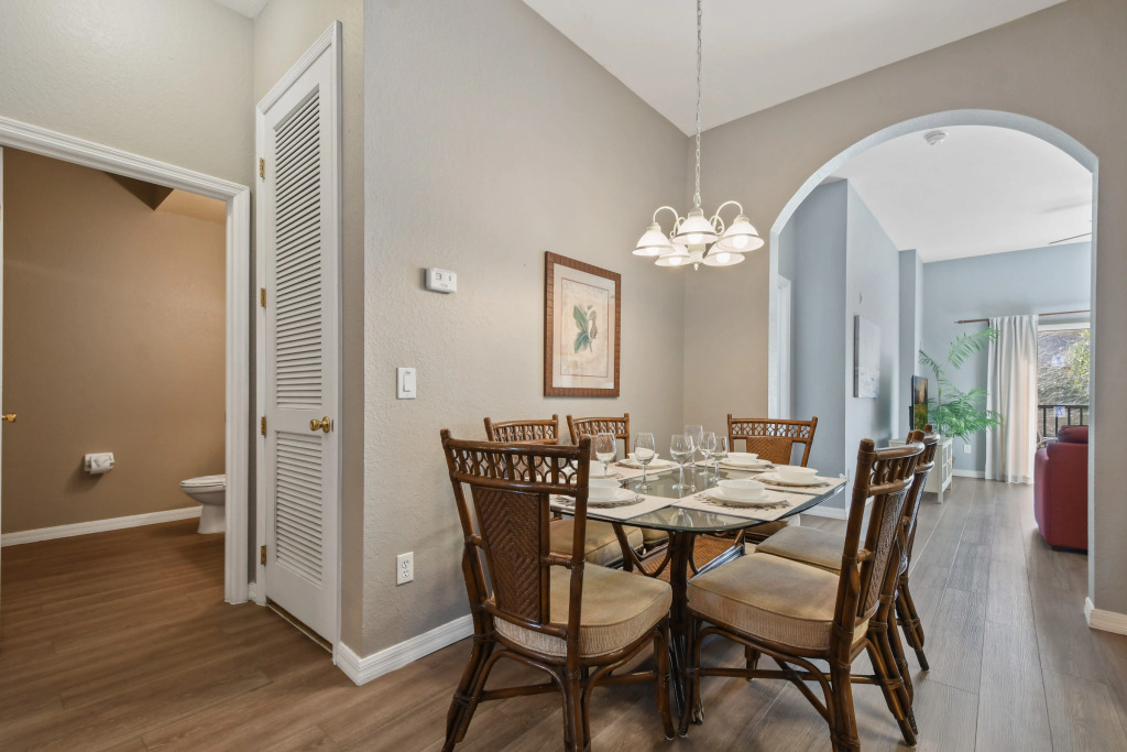 Bahama Bay- 3 bedroom Condo, 2 king beds sleeps 6, Davenport, US