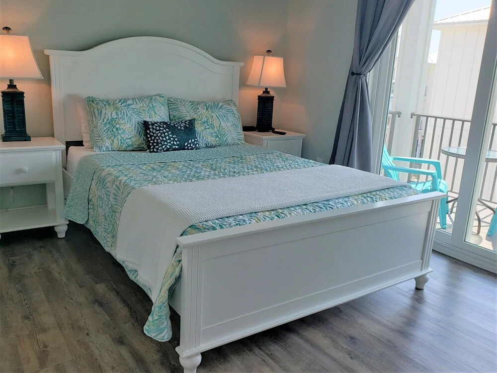 Eastside Cottage F 2 Bedrooms 3 Bathrooms Cottage
