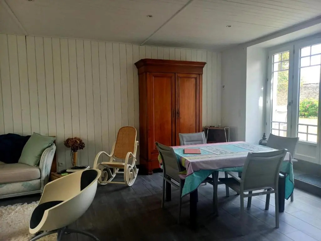Chez Chris