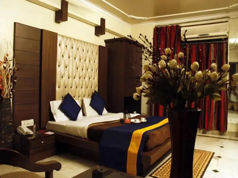 OYO Room Paharganj DB Gupta Road 2
