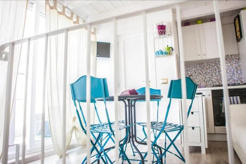 La Maisonette