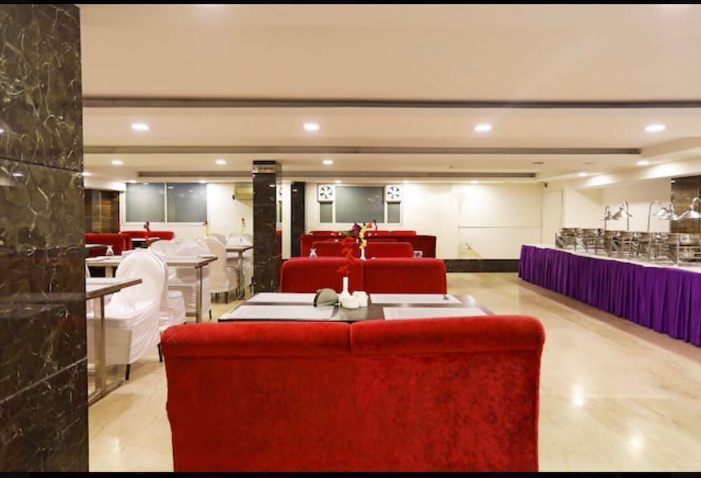 West Yard Hotels