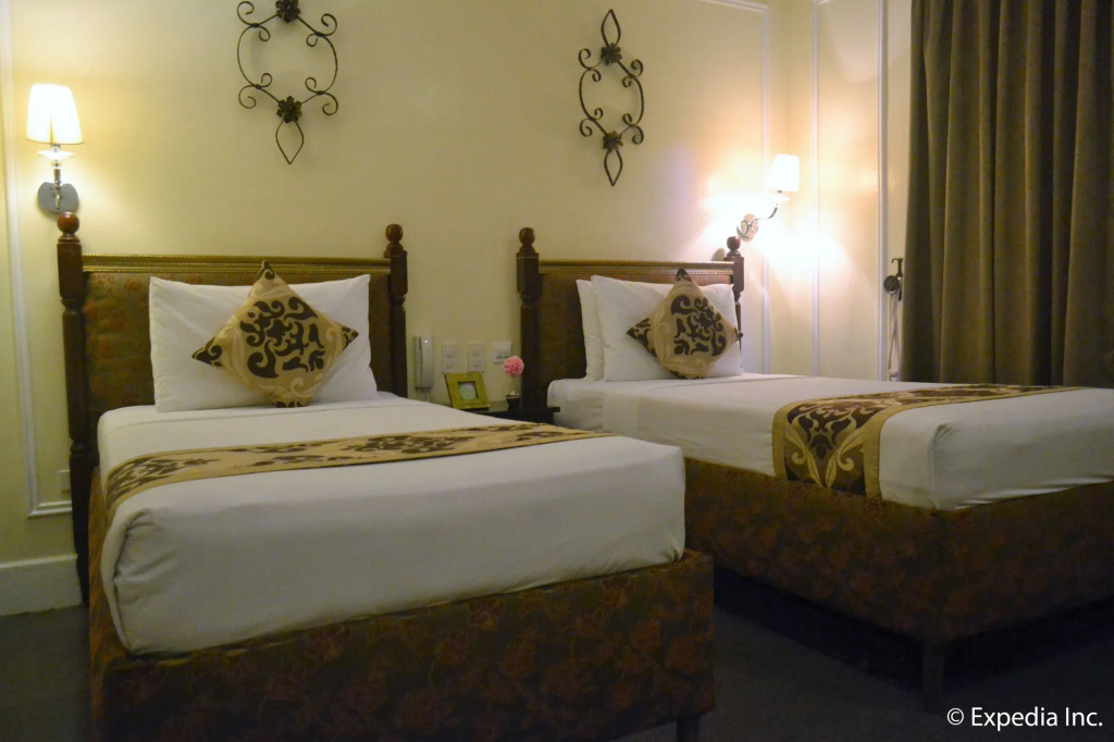 Viewpark Hotel Tagaytay