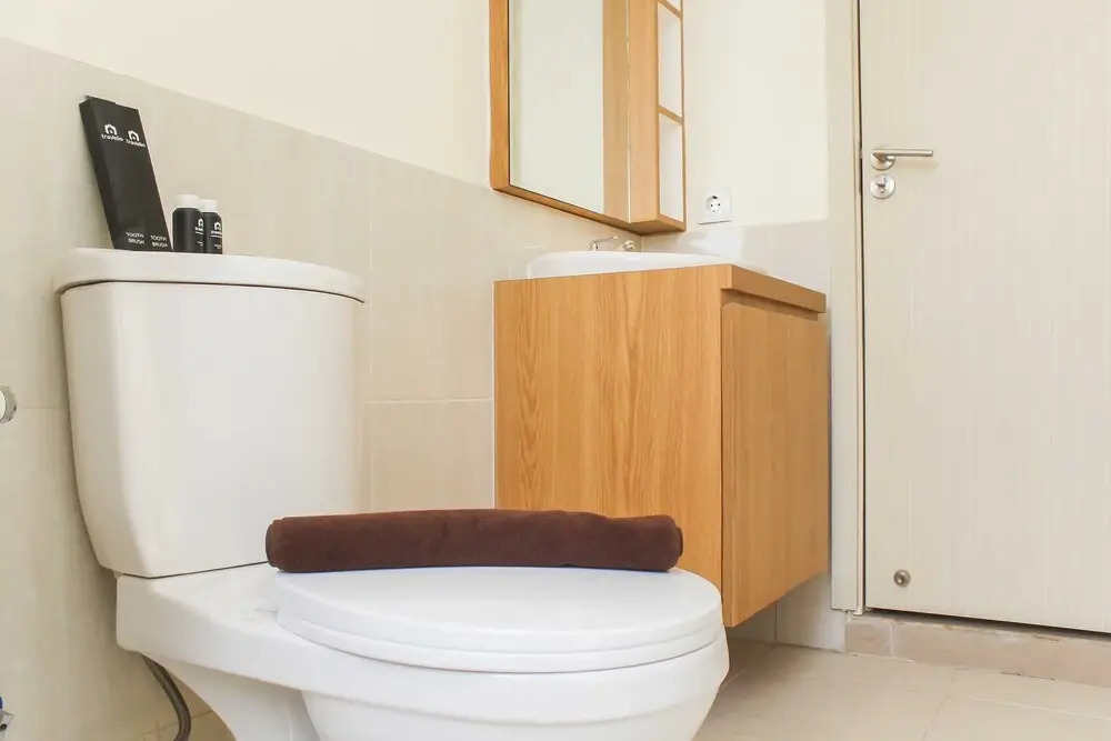 Minimalist and Comfort Living 3BR at Meikarta Apartment