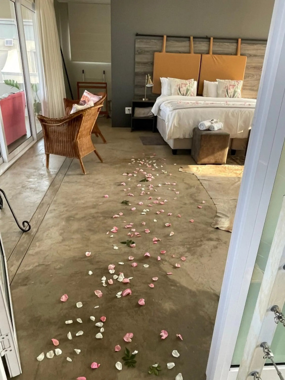 The Studio on Cordia DSTV WIFI 2km from Umhlanga Beach