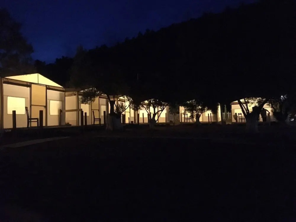 Mavizeytin Beach Club