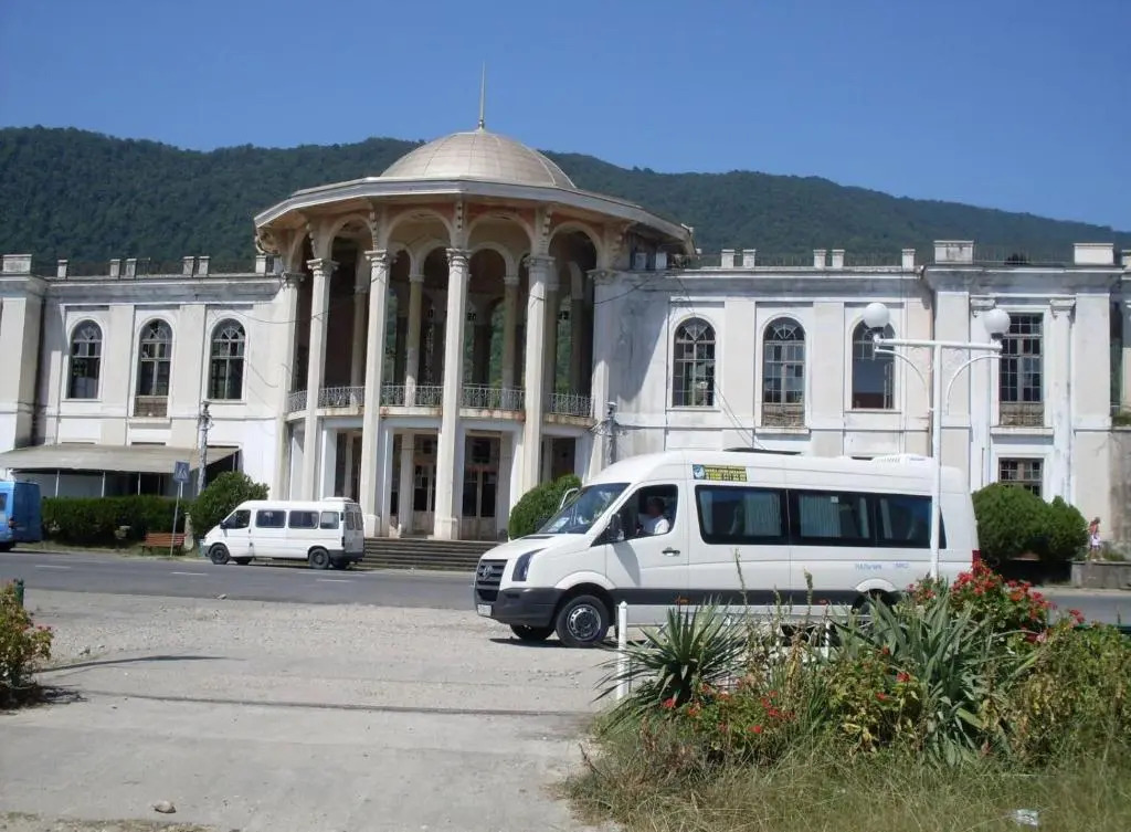 Gostevoj dom na ulitse Chanba 86