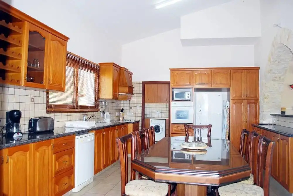 Impressive Large Villa Huge Heated Pool Garden