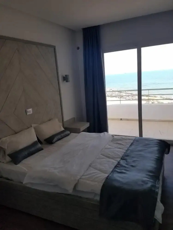 Palm Hotel