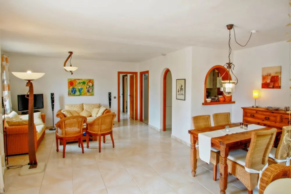 Chrisuli - well furnished villa with panoramic views in Moraira
