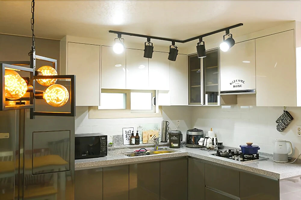 Jeju Wind Rises Pension