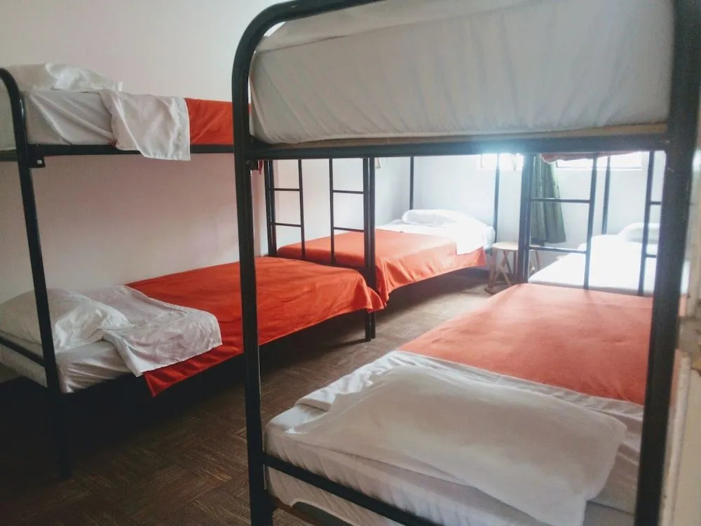 Hostal Café San Bernabe - Hostel