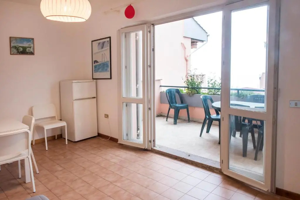 M126 - Marcelli, trilocale fronte mare in residence con piscina