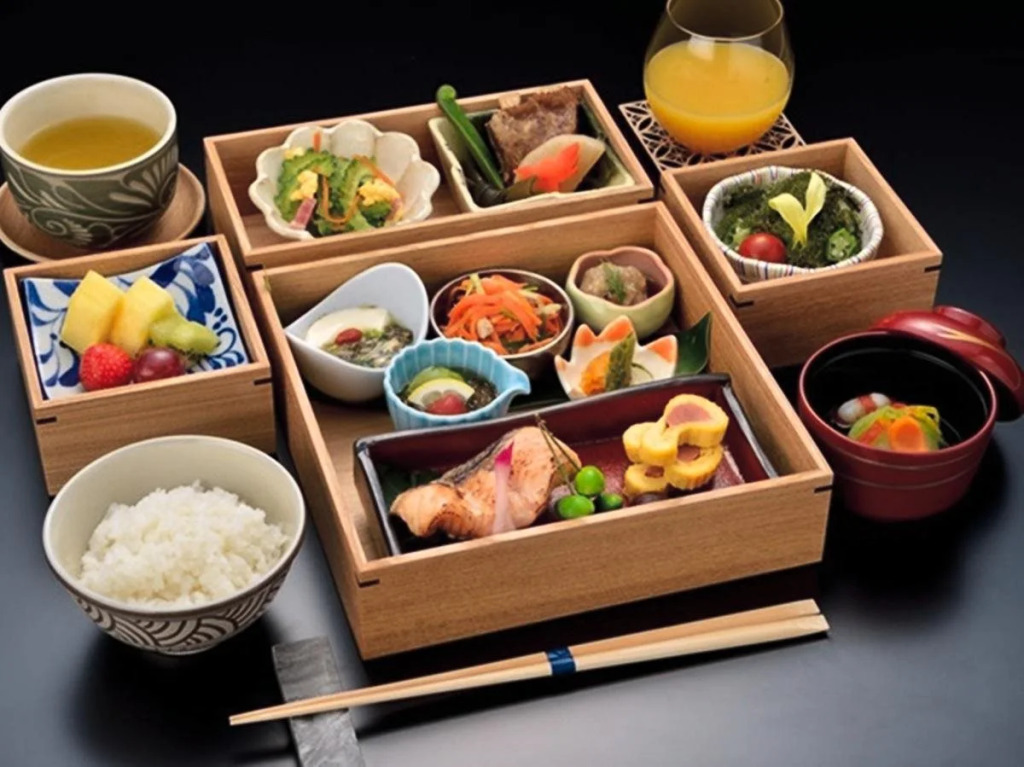 Okinawa EXES Naha