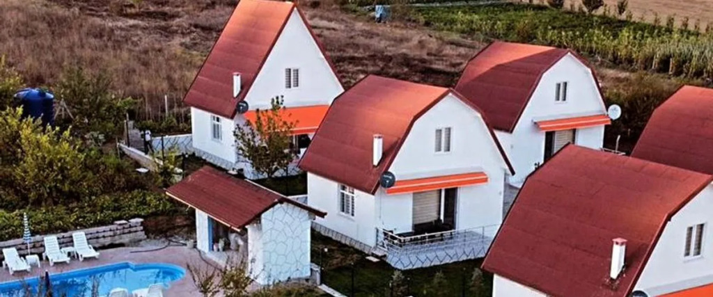 Gözde White House