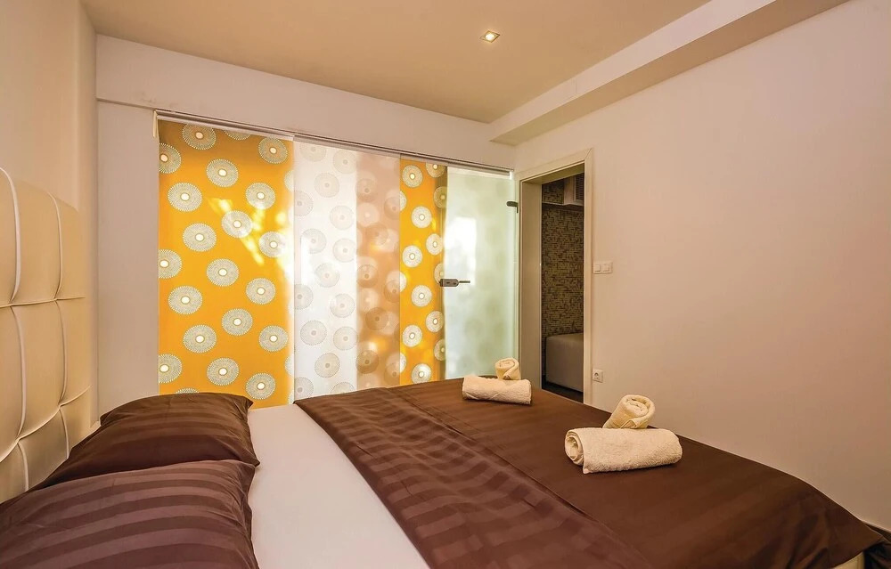 Stunning Apartment in Crikvenica With Sauna, 2 Bedrooms and Wifi