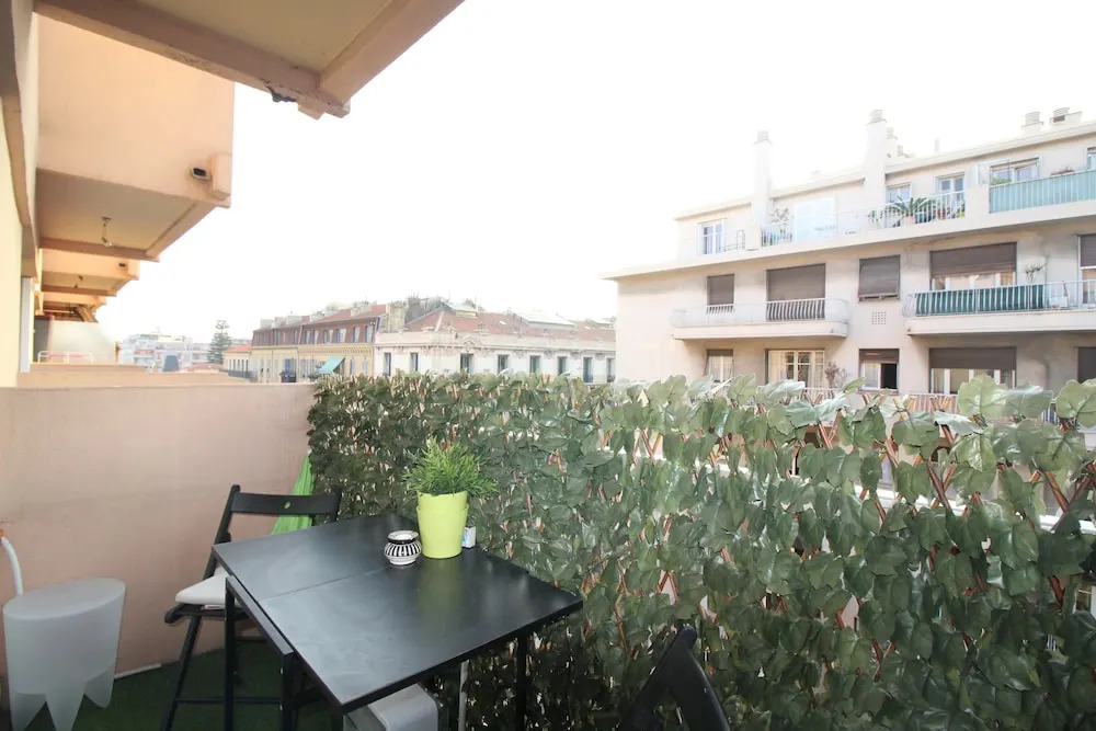 Nice Booking - Maréchal - Balcon 500m Promenade Des Anglais