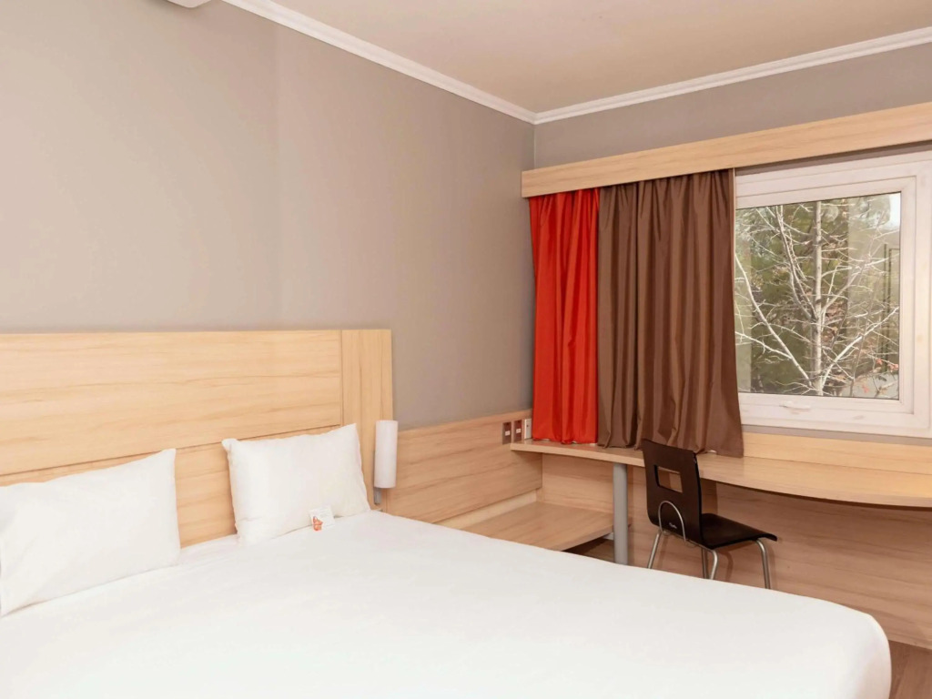ibis Santiago Las Condes