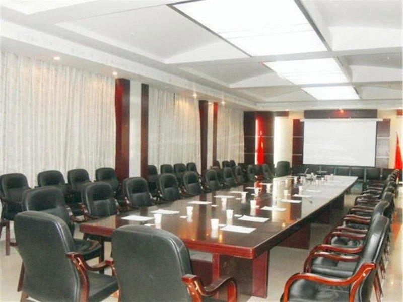 Xiangyang Mega Lifen Garden Hotel