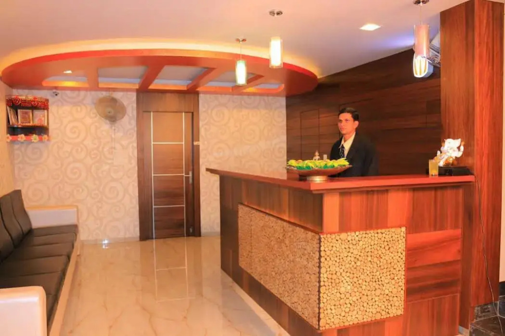 Landmark Hotel