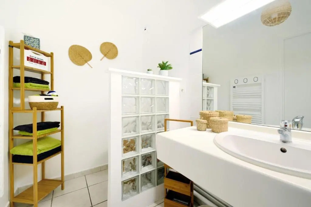 T2 cosy proche du centre-ville avec garage inclus
