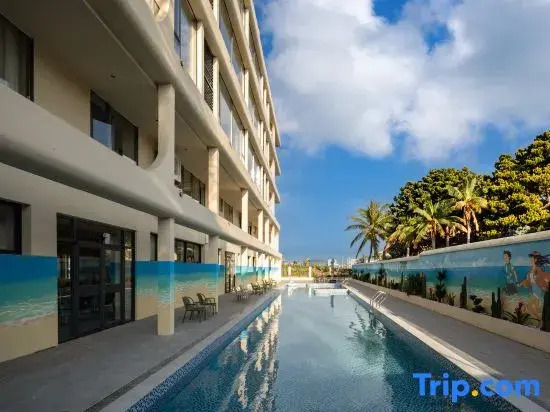 Sanya Coconut Sea Melody Hotel (Sanya Phoenix International Airport Branch)