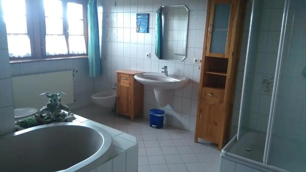 Schweizerblick - Denkmalgeschützes Haus in ruhiger Lage - großer Garten und mit Charme eingerichtet - ideal für Familien mit kleinen Kindern, Familien mit 1-2 Hunden