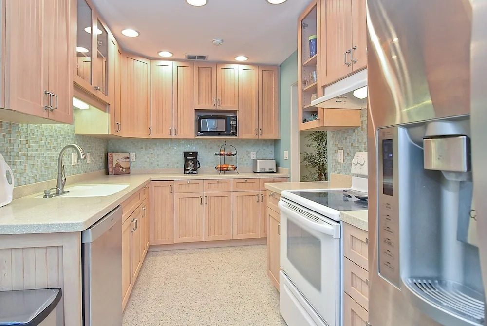Lido Beach Home 4 Bedrooms 4 Bathrooms Home